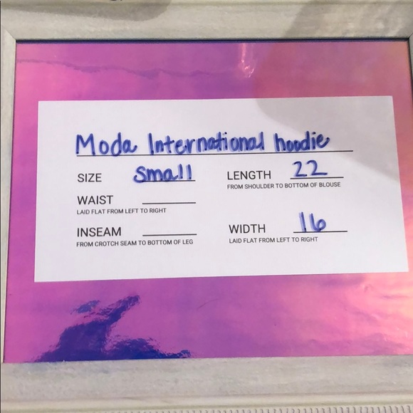 Moda International NWOT striped active jacket - Picture 3 of 4